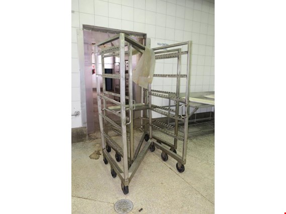 Used Cart for smoking, 12 pcs. for Sale (Auction Premium) | NetBid Industrial Auctions